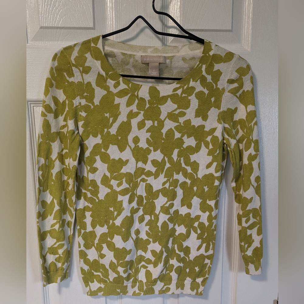Banana Republic Women's 3/4 Length Sleeve Lightweight Green Floral Sweater Sz Sm